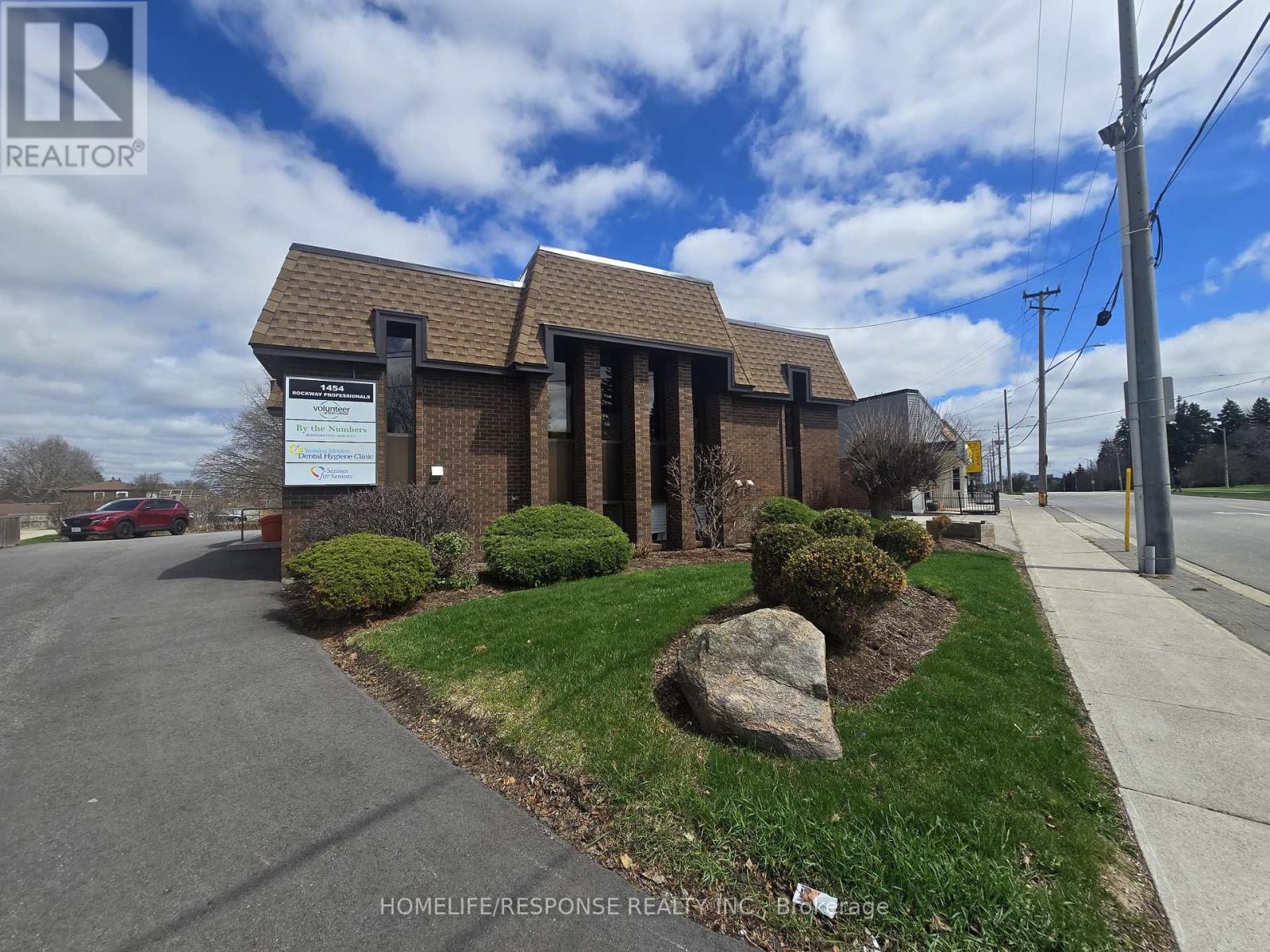 4 - 1454 King Street E, Kitchener, Ontario  L7G 4A6 - Photo 2 - X13549920