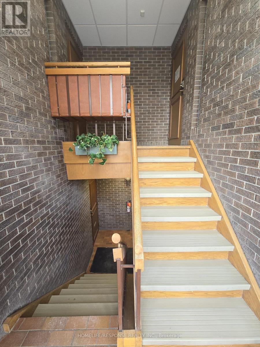 4 - 1454 King Street E, Kitchener, Ontario  L7G 4A6 - Photo 4 - X13549920