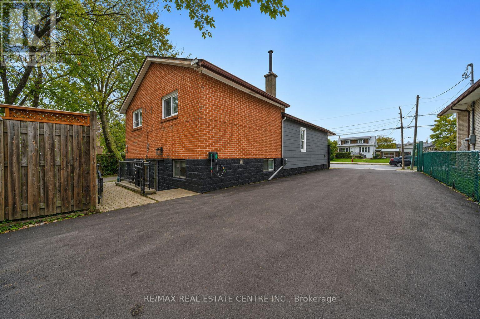 191 Margaret Avenue, Hamilton, Ontario  L8E 2H6 - Photo 2 - X13550062