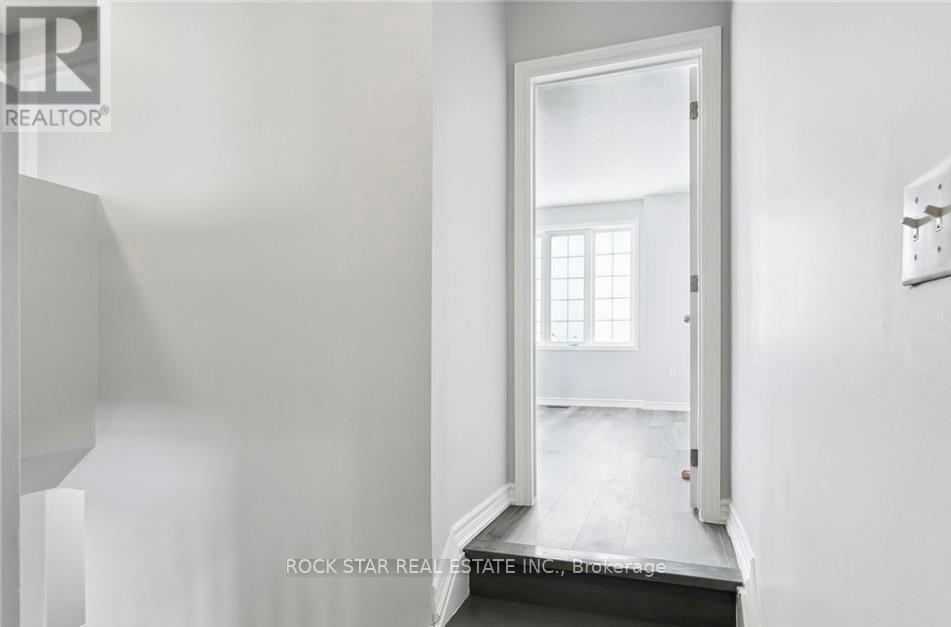 159 Henhoeffer Crescent, Kitchener, Ontario  N2E 4H2 - Photo 17 - X13550104