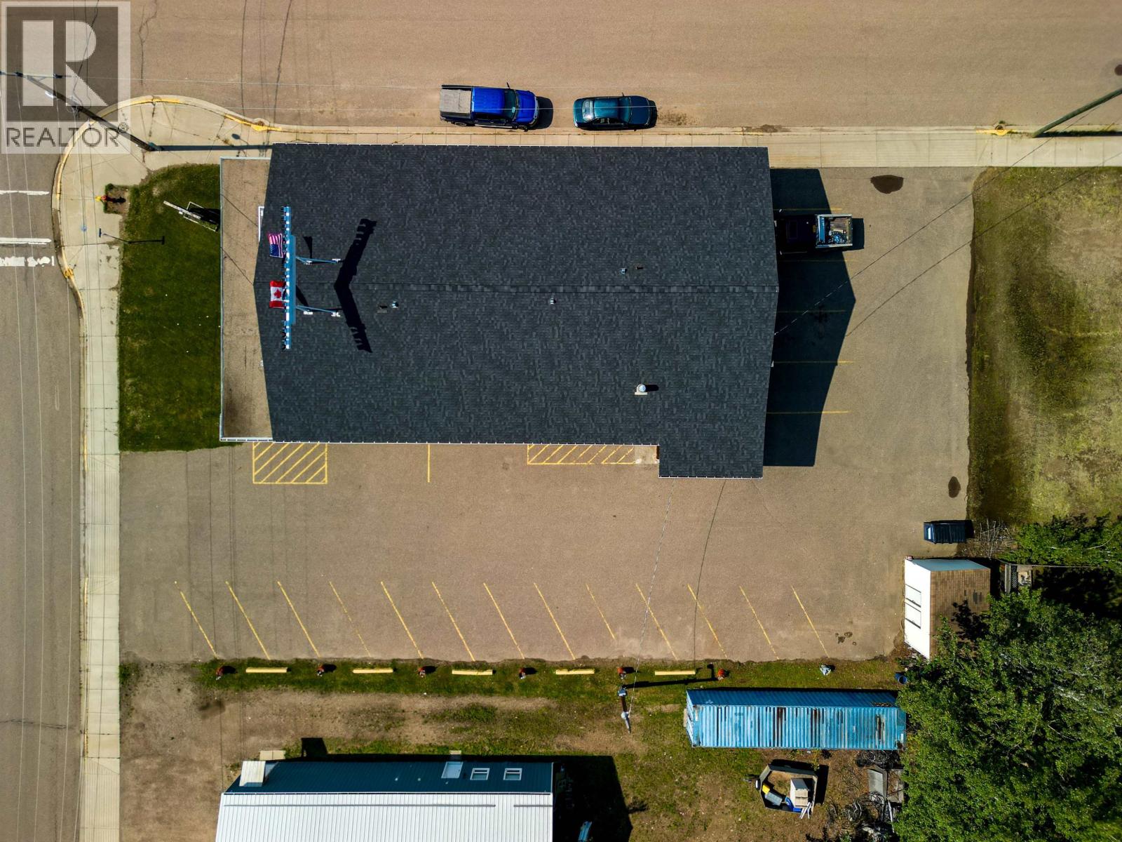5036 W 51 Avenue, Fort Nelson, British Columbia  V0C 1R0 - Photo 4 - C8080324