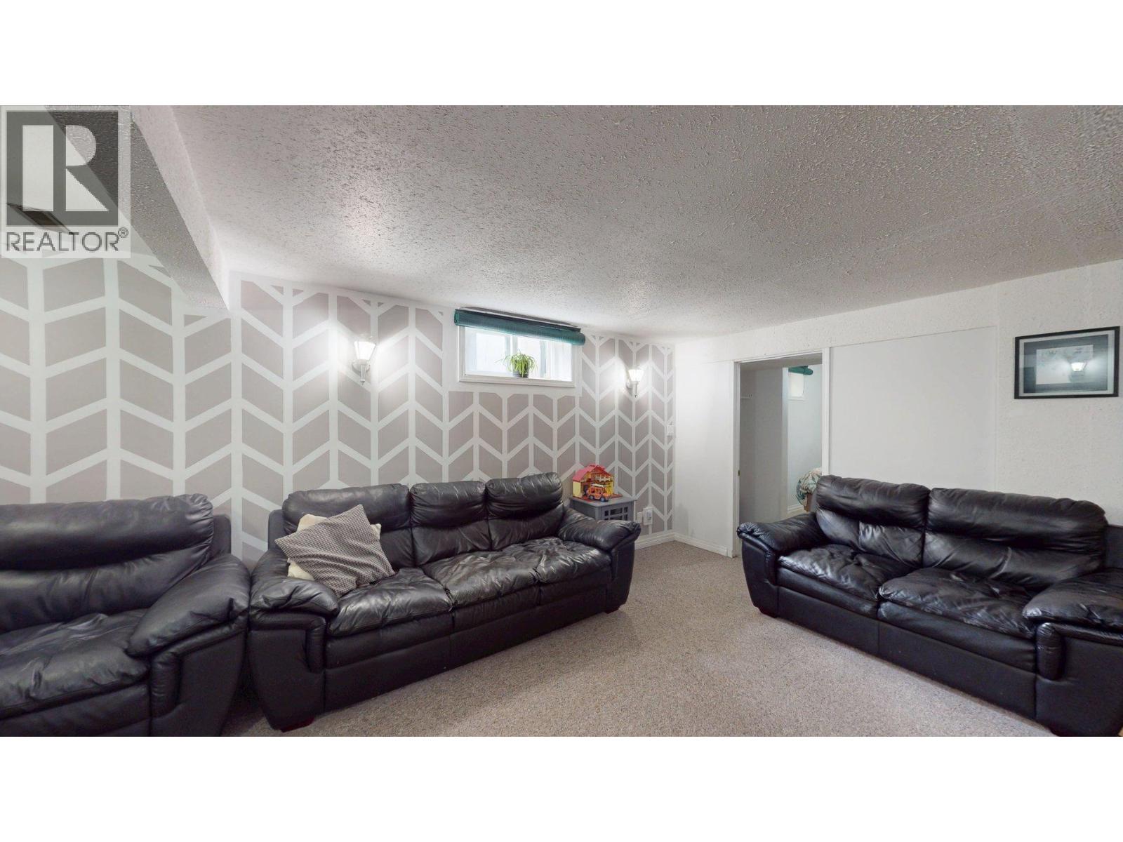Listing image 26