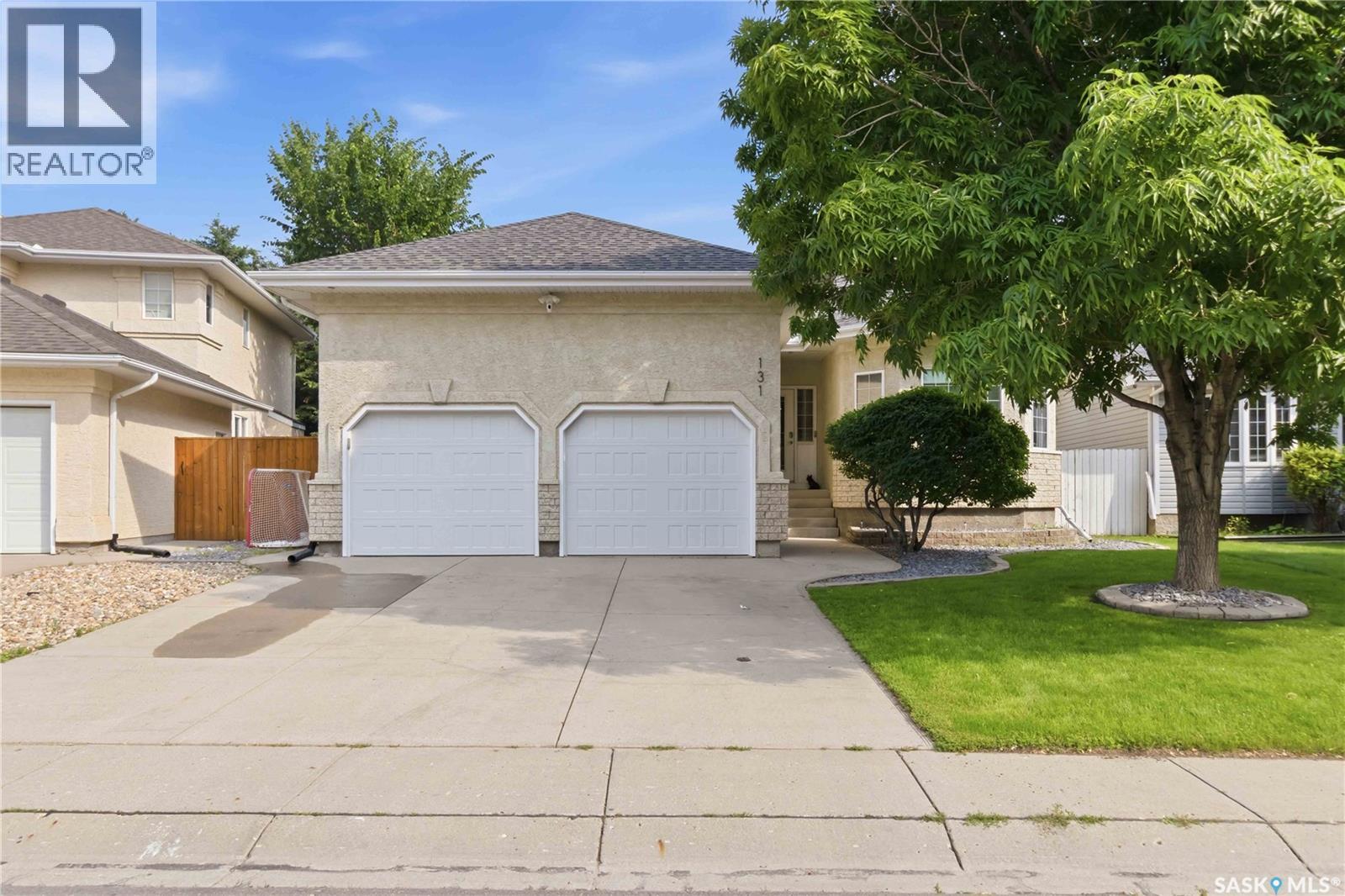 131 Mendel Crescent, Saskatoon, Saskatchewan  S7J 5J7 - Photo 4 - SK041806