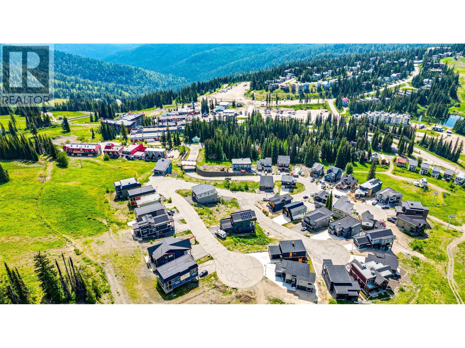 520 Arnica Lane, Silver Star, British Columbia  V1B 3M1 - Photo 2 - 10372596
