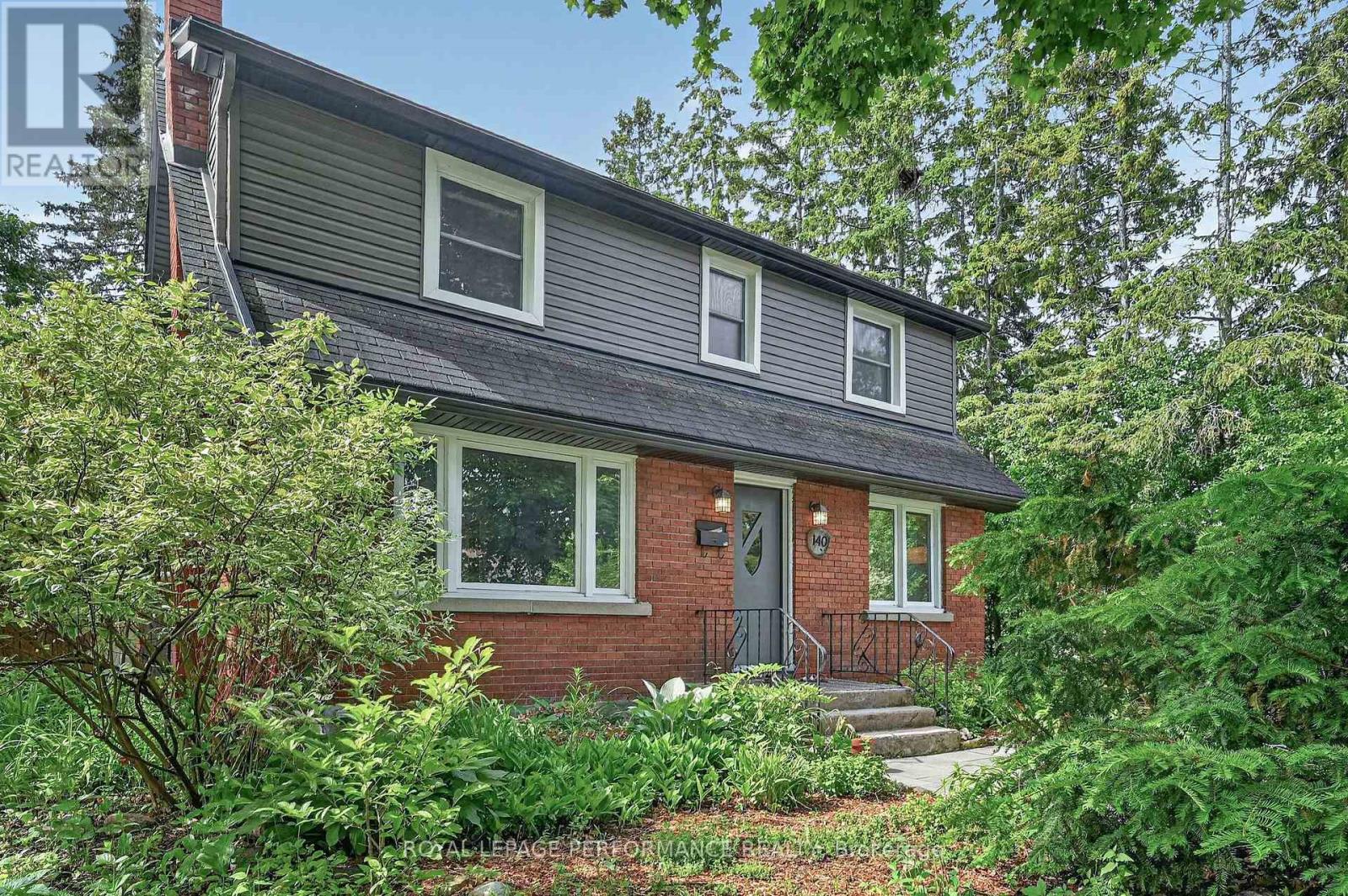 140 Begonia Avenue, Ottawa, Ontario  K1H 6E4 - Photo 2 - X13550316