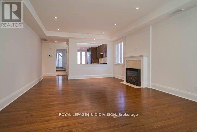 202 - 85 Admiral Road, Toronto, Ontario  M5R 2L7 - Photo 3 - C13550292