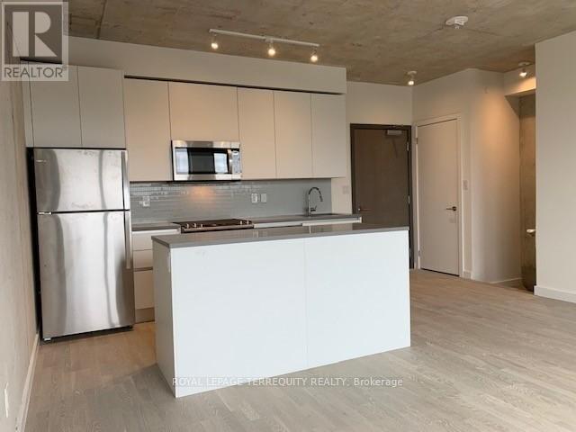 713 - 246 Logan Avenue, Toronto, Ontario  M4M 0E9 - Photo 4 - E13550232