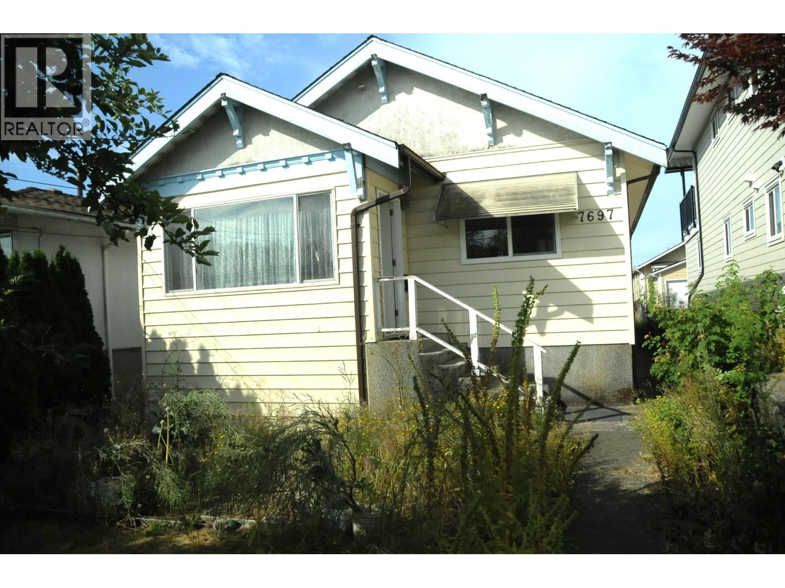 7697 HILDA STREET, Burnaby