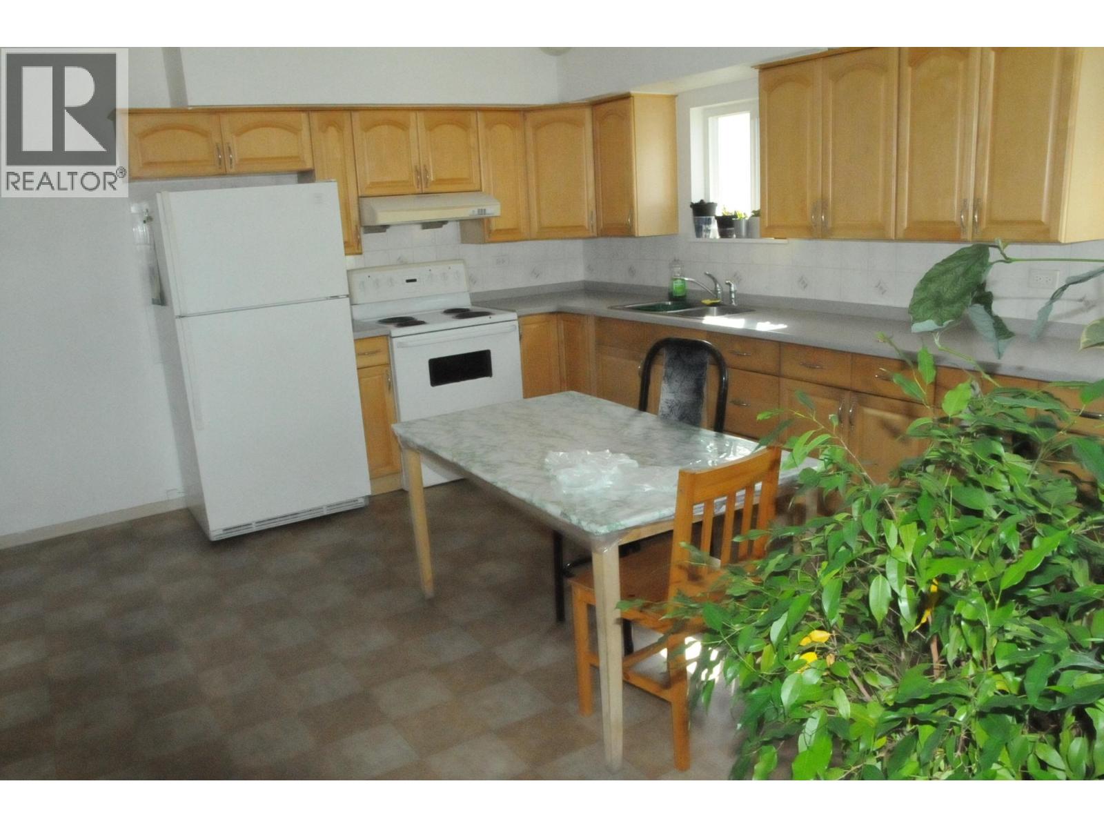 7697 Hilda Street, Burnaby, British Columbia  V3N 3H6 - Photo 10 - R3145036