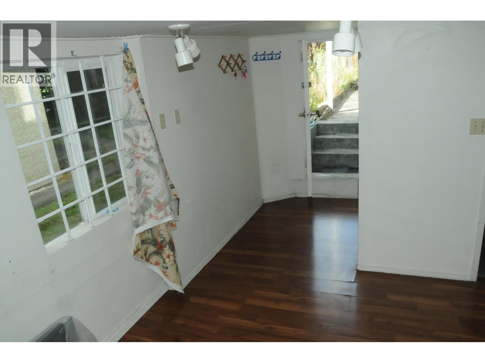 7697 Hilda Street, Burnaby, British Columbia  V3N 3H6 - Photo 15 - R3145036