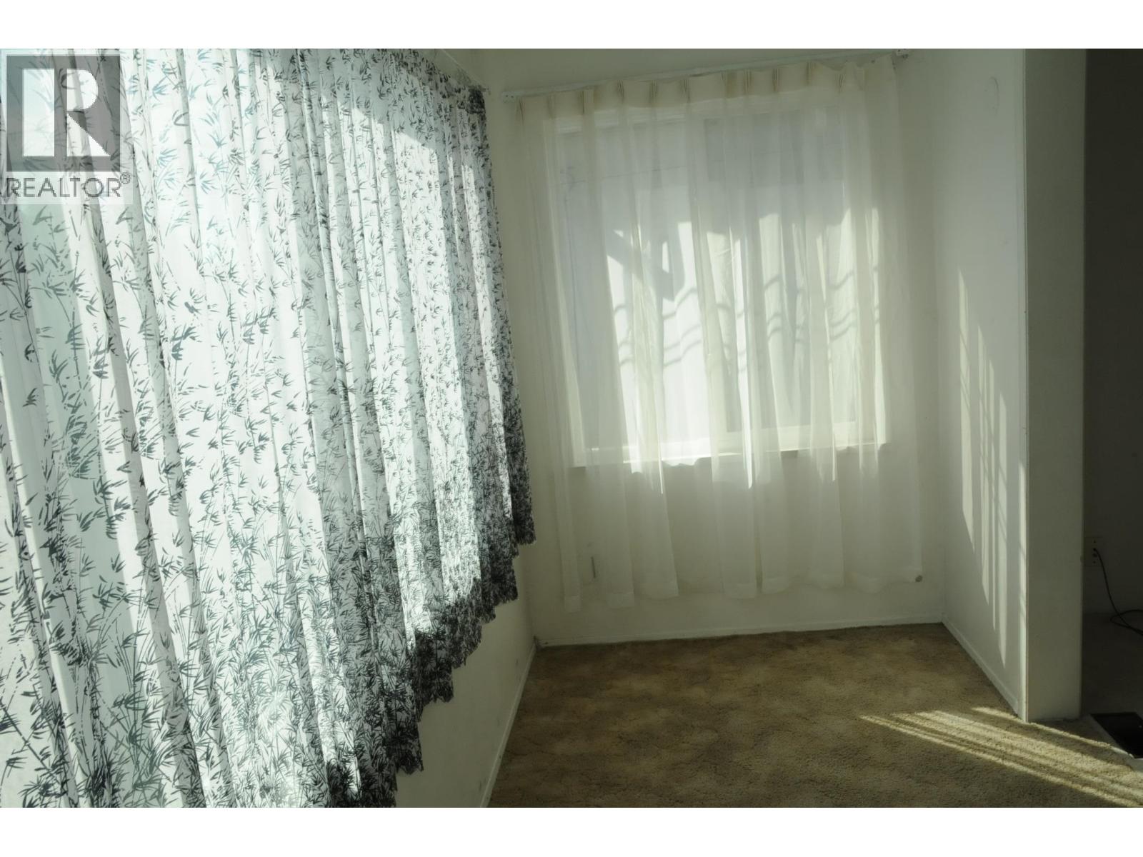 7697 Hilda Street, Burnaby, British Columbia  V3N 3H6 - Photo 2 - R3145036