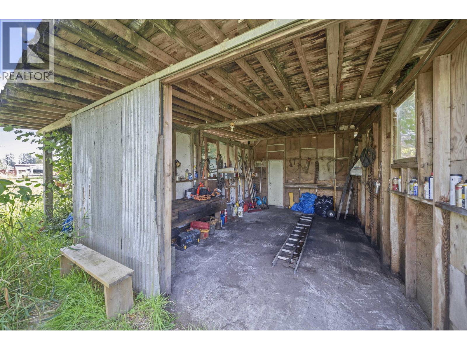 Listing image 24