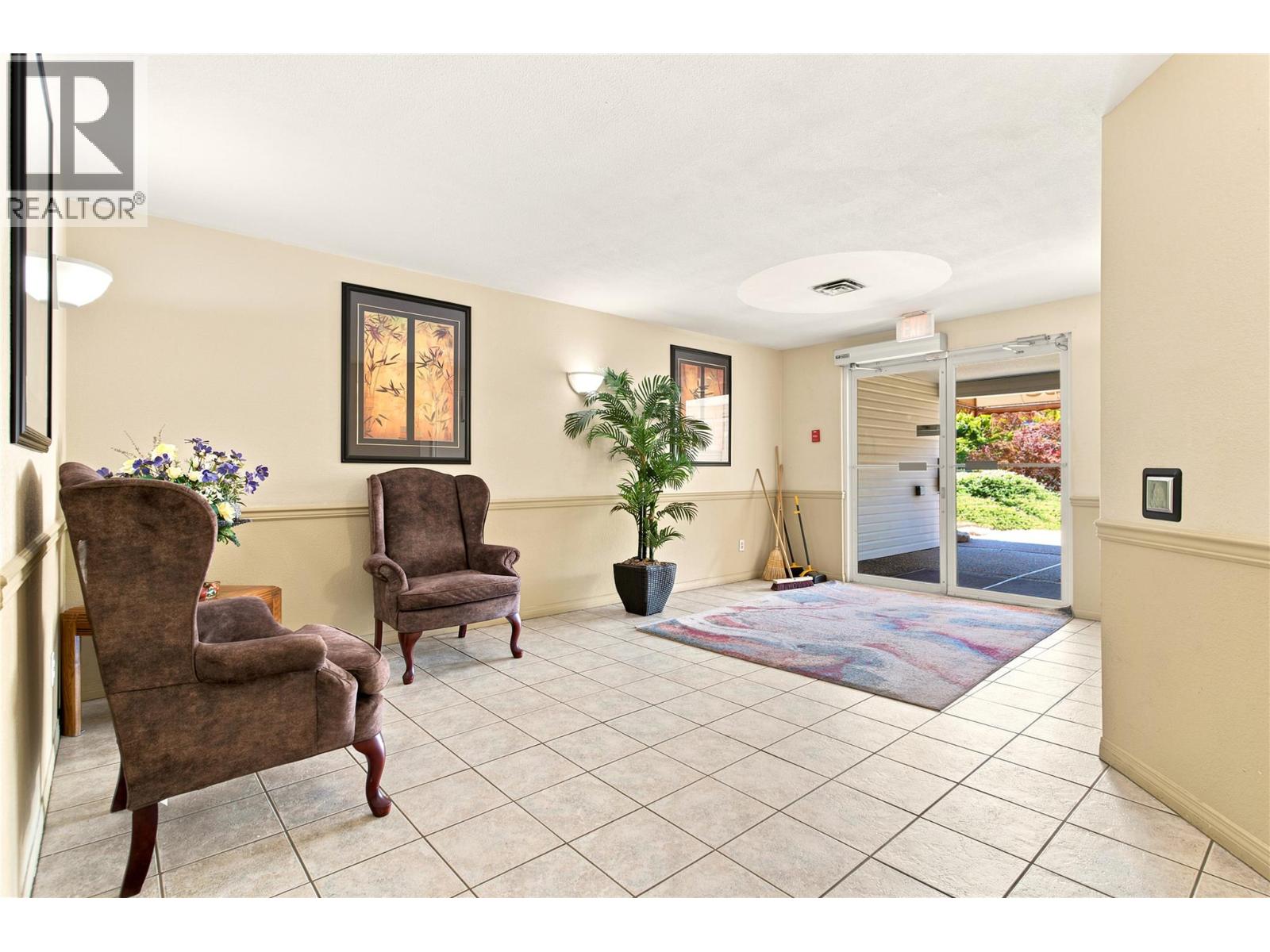 240 Hollywood Road N Unit# 305, Kelowna, British Columbia  V1X 6Y4 - Photo 13 - 10393736