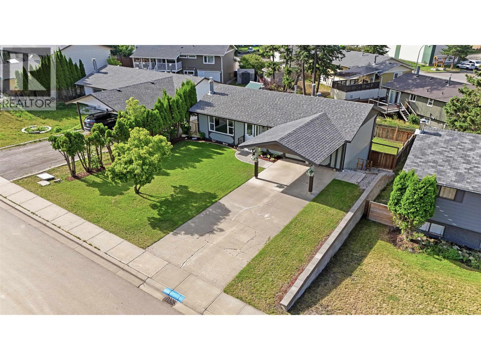 338 Litzenburg Crescent, Williams Lake, British Columbia  V2G 4G8 - Photo 3 - R3145054