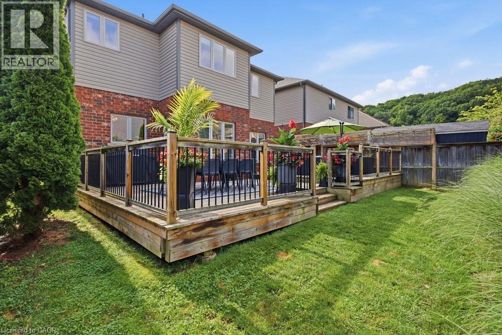 17 Udell Way, Grimsby, Ontario  L3M 0A5 - Photo 42 - 40847058