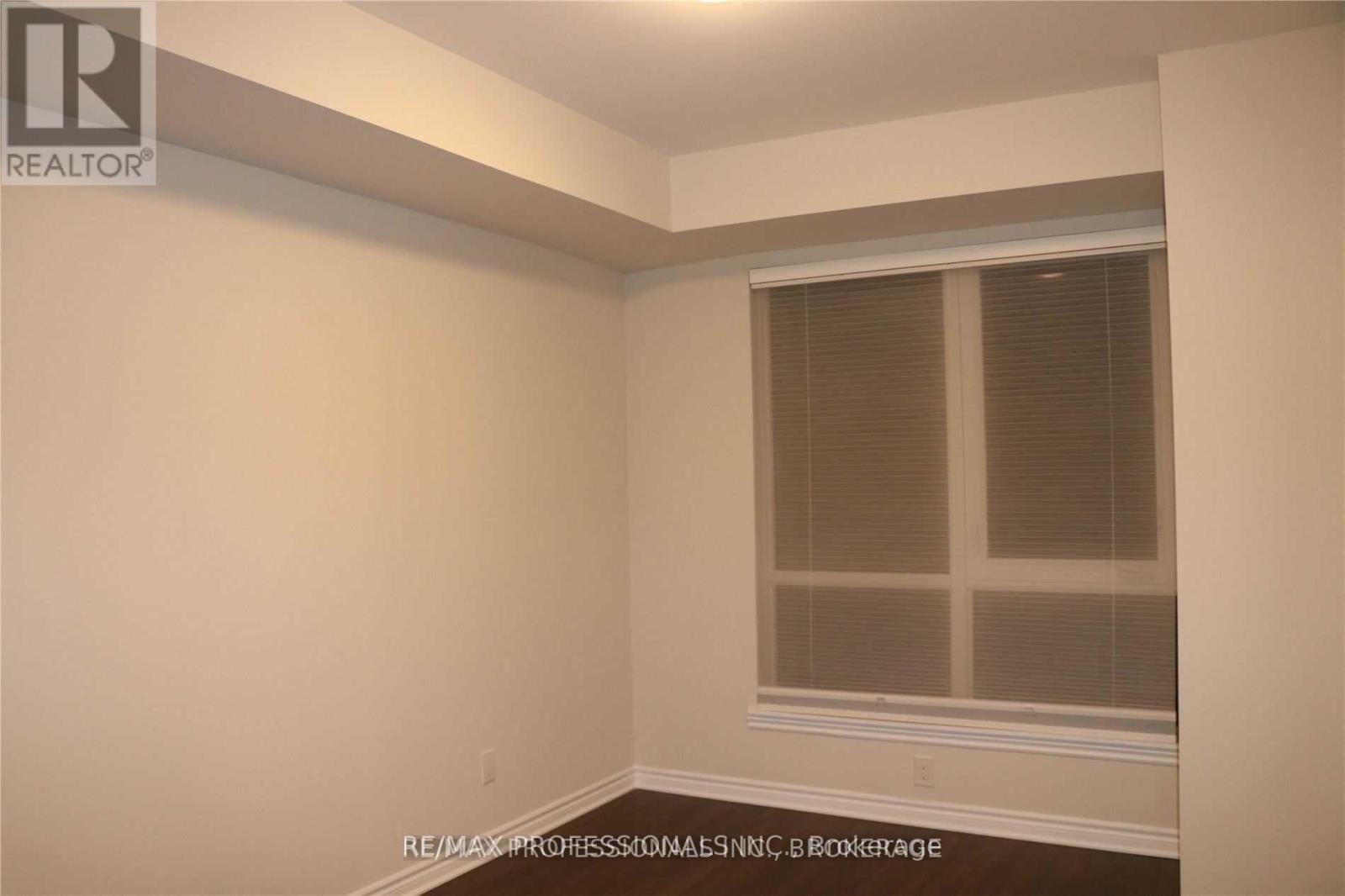 403 - 150 Oak Park Boulevard, Oakville, Ontario  L6H 3P2 - Photo 12 - W13550228