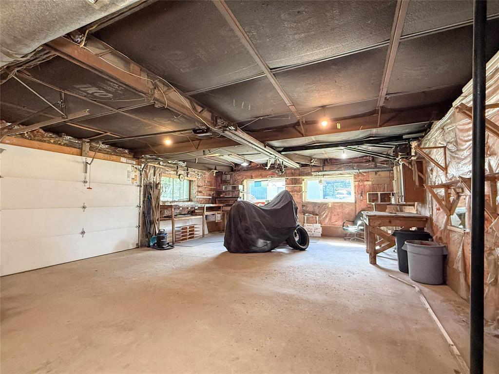 199 Oak Street E, Oak Lake, Manitoba  R0M 1P0 - Photo 20 - 202615696