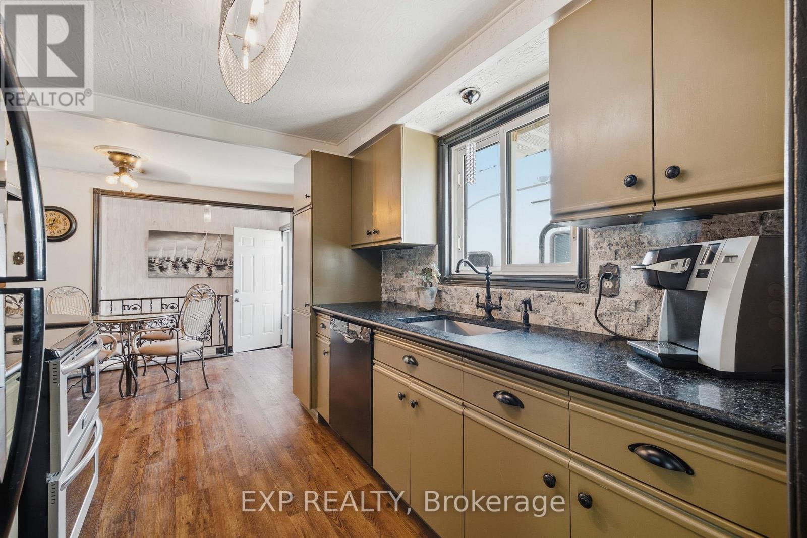 89 Geneva Crescent, Kitchener, Ontario  N2E 1M8 - Photo 9 - X13550224