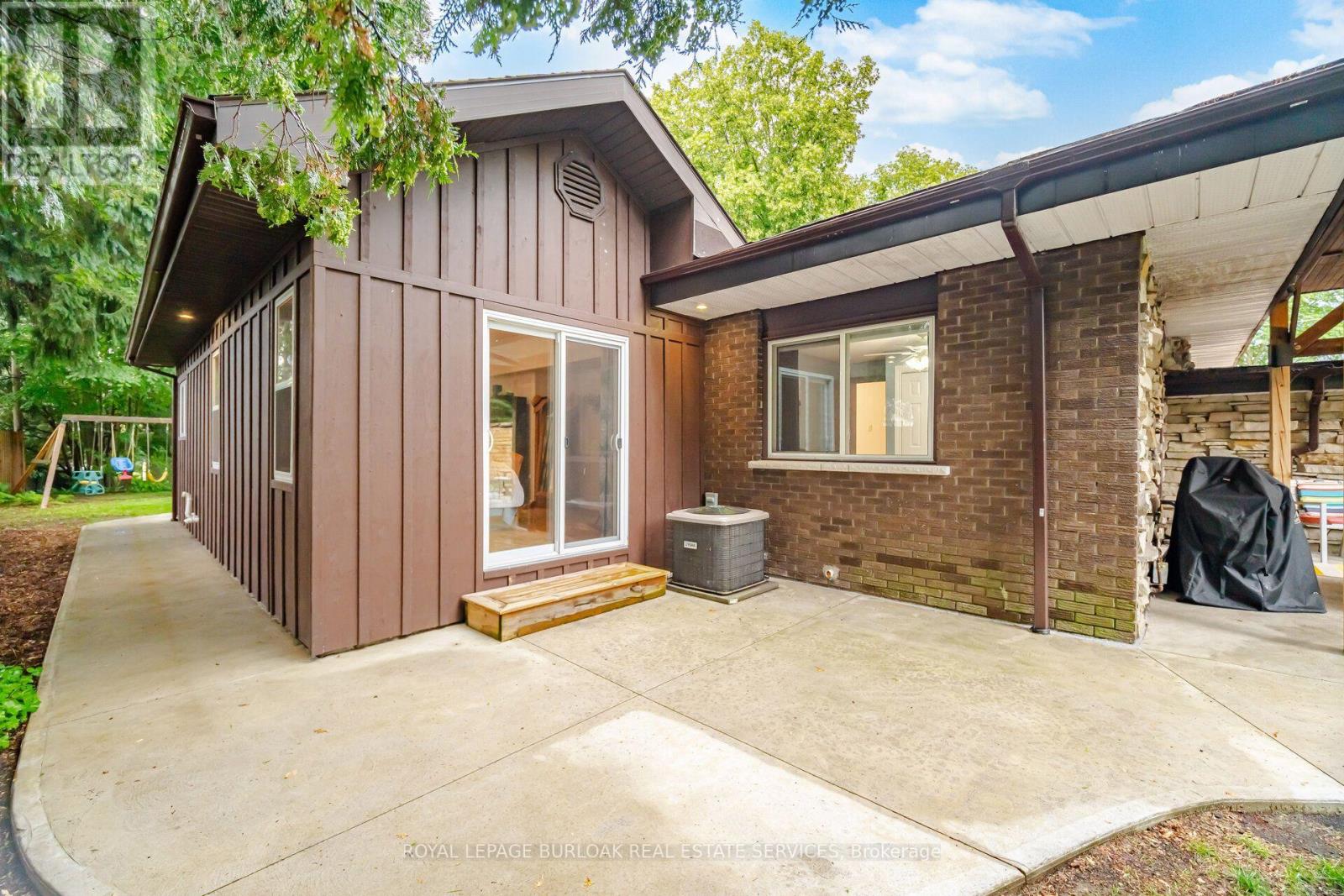 915 Governors Road, Hamilton, Ontario  L9H 5E3 - Photo 46 - X13550244