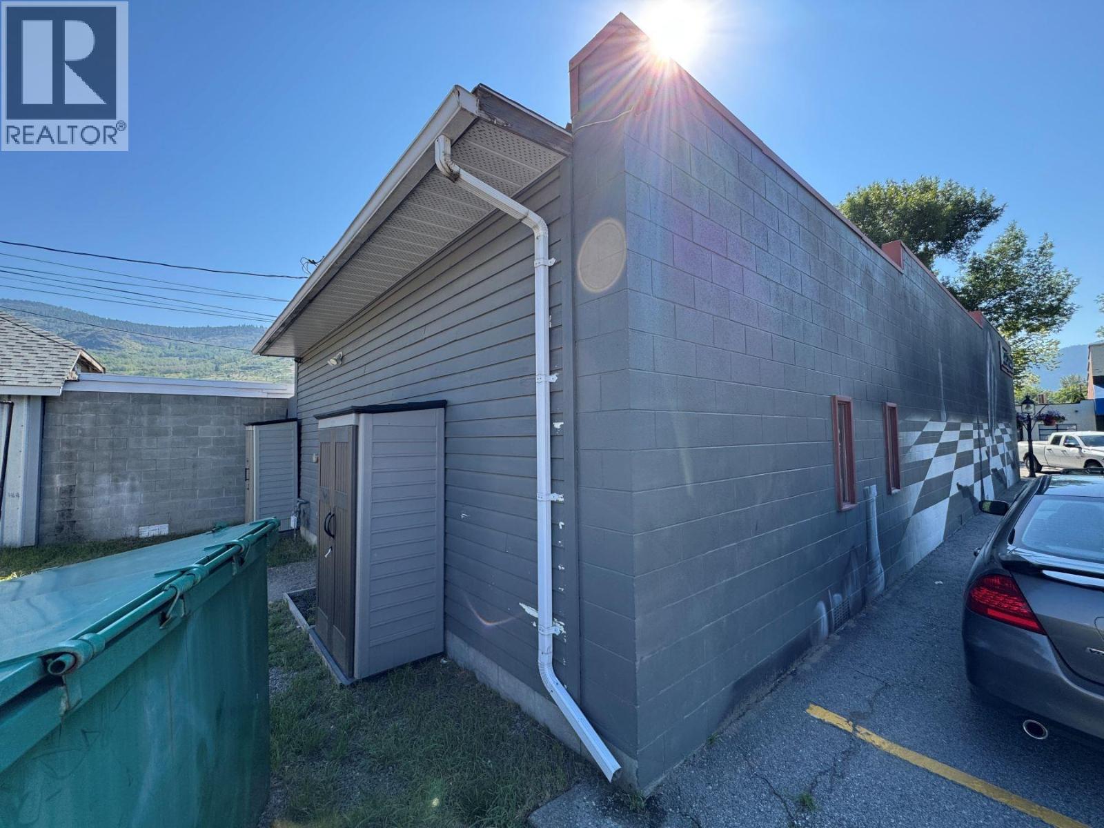 353 Market Avenue, Grand Forks, British Columbia  V0H 1H0 - Photo 16 - 10394391