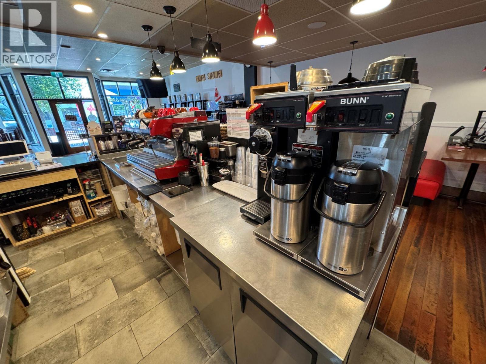 353 Market Avenue, Grand Forks, British Columbia  V0H 1H0 - Photo 6 - 10394391