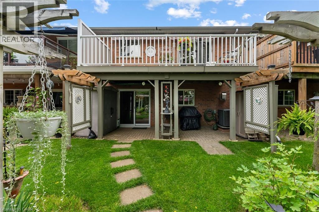 9 Kinsman Court, Fonthill, Ontario  L3E 0L1 - Photo 4 - 40846685