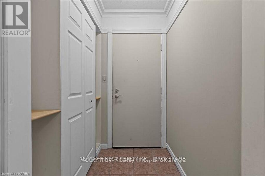 110 - 1010 Pembridge Crescent, Kingston, Ontario  K7P 1A3 - Photo 2 - X13550598