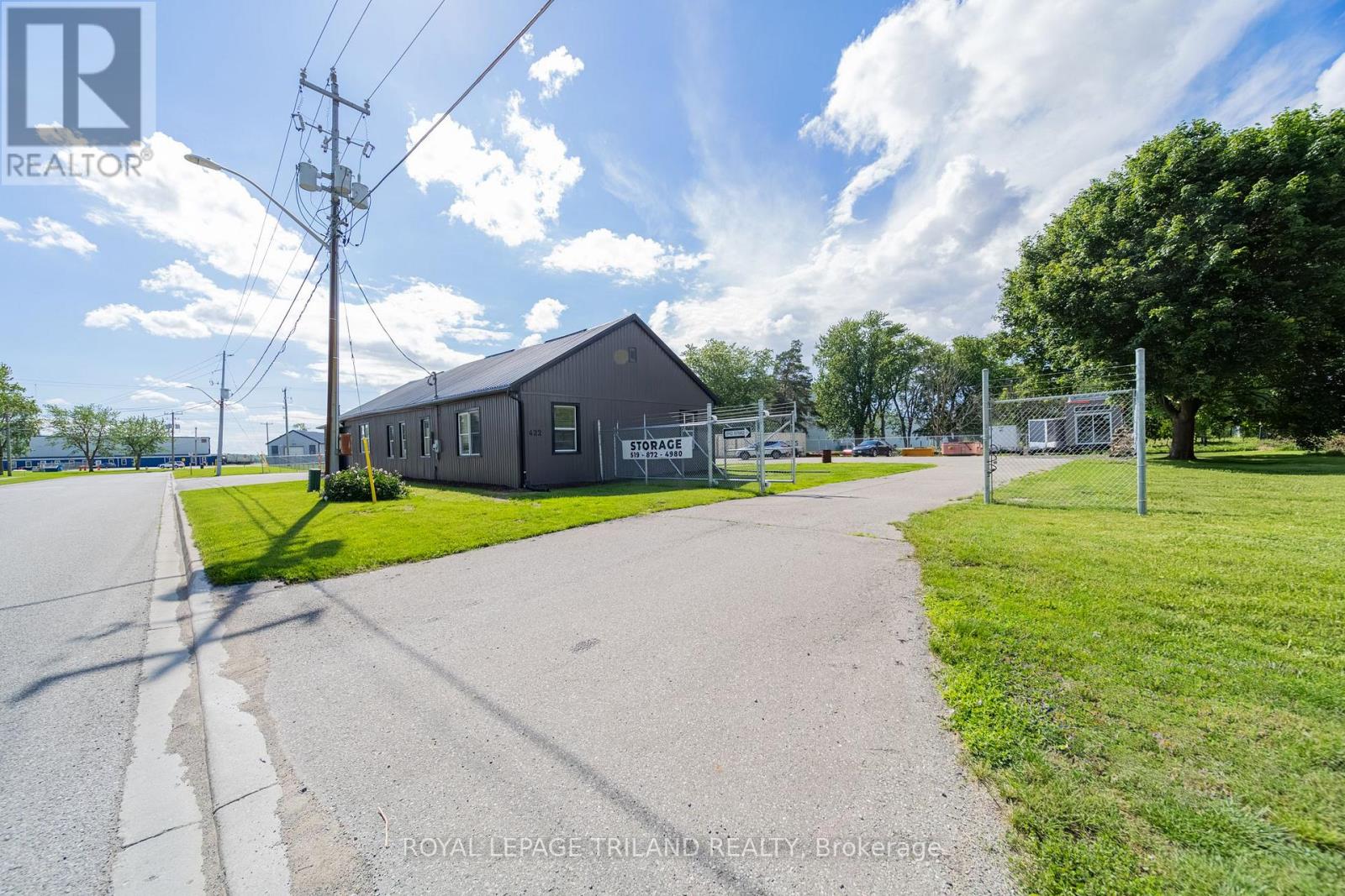422 Canada Avenue, South Huron, Ontario  N0M 1Y0 - Photo 9 - X13550606
