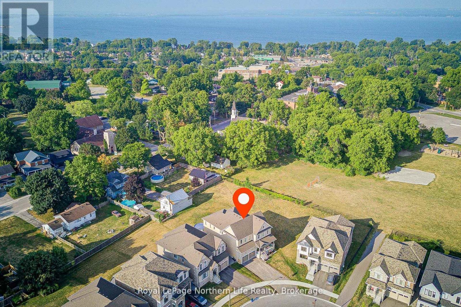 259 Danny Wheeler Boulevard, Georgina, Ontario  L4P 0J9 - Photo 2 - N13550536