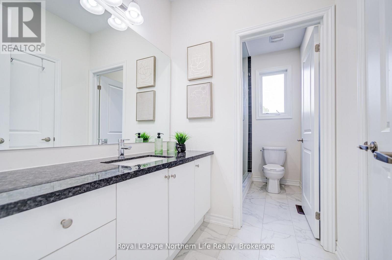 259 Danny Wheeler Boulevard, Georgina, Ontario  L4P 0J9 - Photo 34 - N13550536