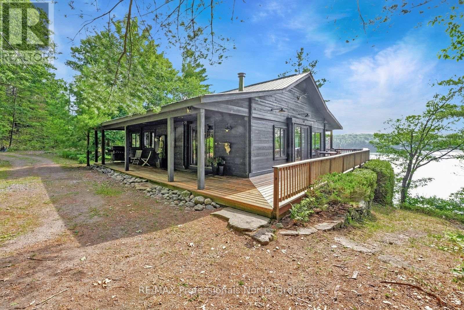 1101 Bedlington Lane, Minden Hills, Ontario  K0M 2K0 - Photo 1 - X13550440