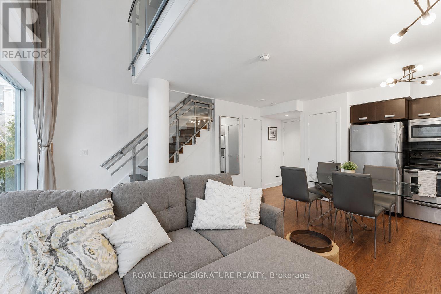 420 - 80 WESTERN BATTERY ROAD, Toronto (Niagara)