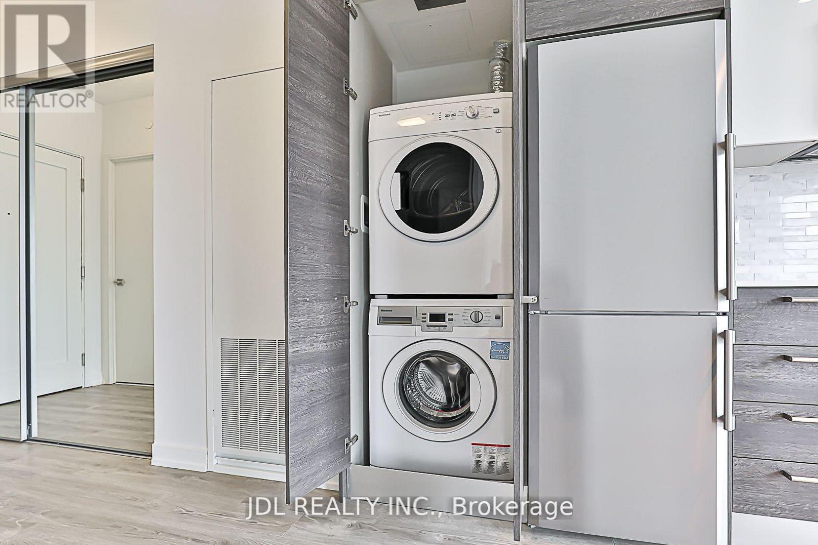 1808 - 28 Wellesley Street E, Toronto, Ontario  M4Y 0C4 - Photo 10 - C13550404