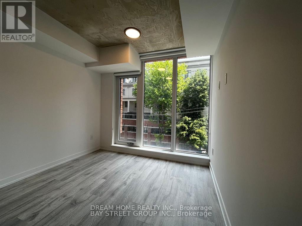 305 - 2 Augustra Avenue, Toronto, Ontario  M5V 0T3 - Photo 7 - C13550448