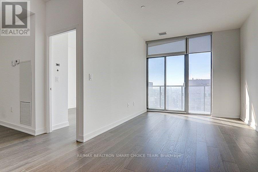2506 - 11 Wellesley Street W, Toronto, Ontario  M4Y 0G4 - Photo 11 - C13550516