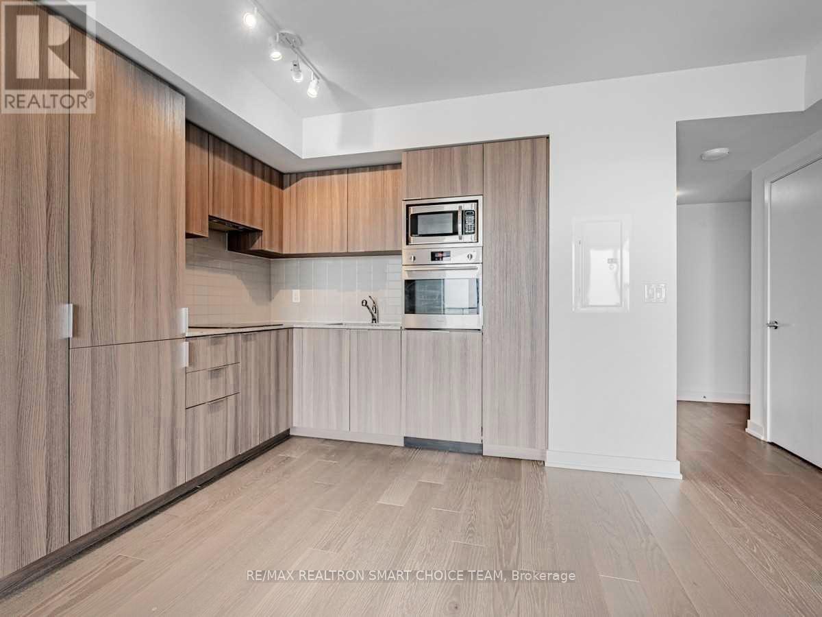 2506 - 11 Wellesley Street W, Toronto, Ontario  M4Y 0G4 - Photo 5 - C13550516