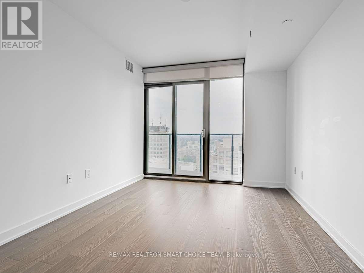 2506 - 11 Wellesley Street W, Toronto, Ontario  M4Y 0G4 - Photo 9 - C13550516