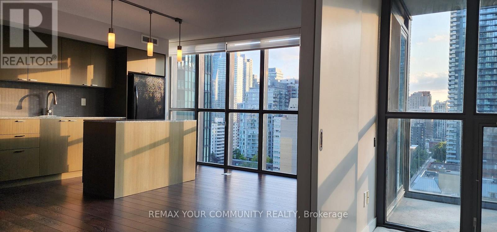 1704 - 110 Charles Street E, Toronto, Ontario  M4Y 1T5 - Photo 14 - C13550542