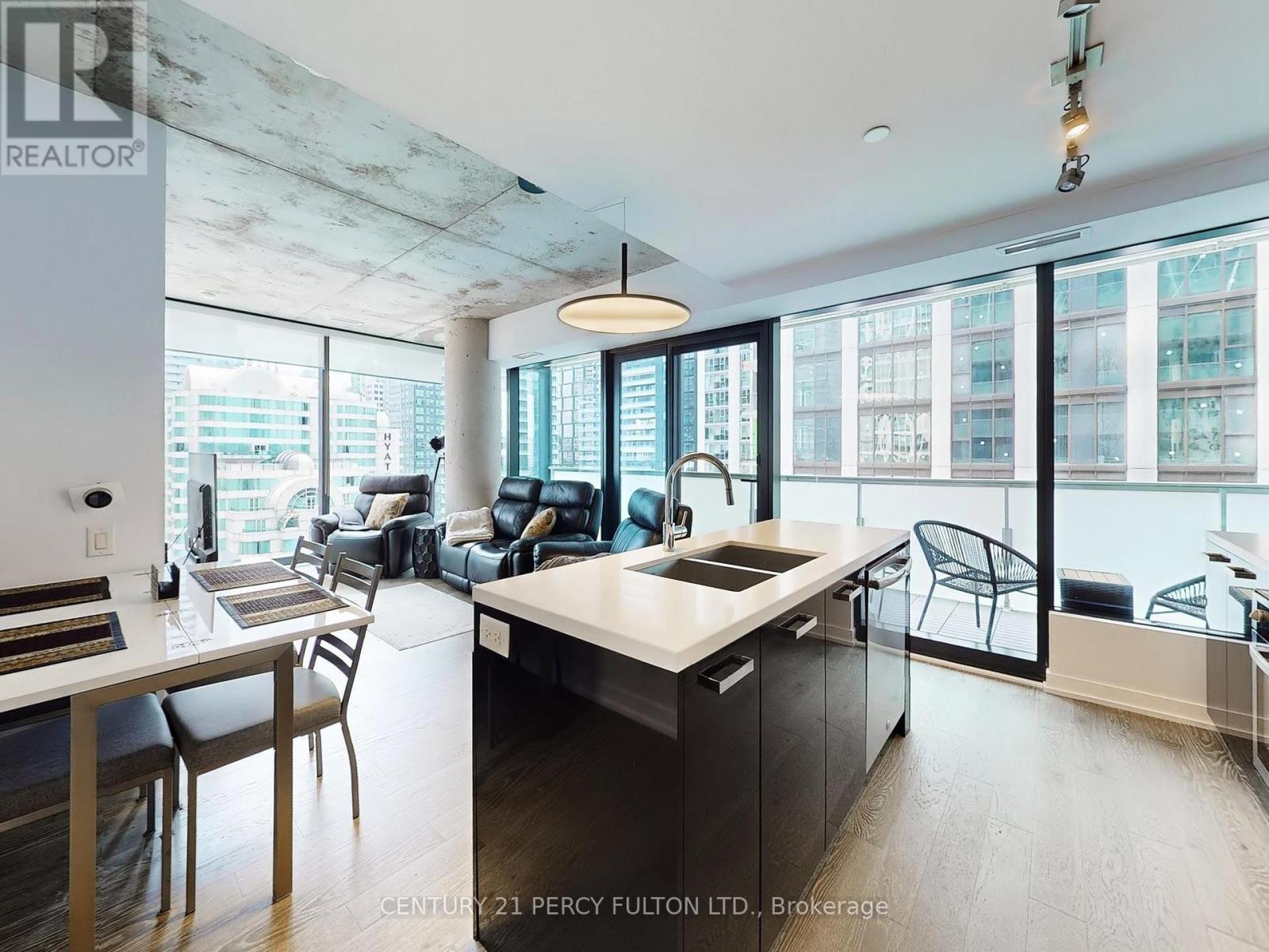 1707 - 11 Charlotte Street, Toronto, Ontario M5V 0M6 - Photo 10 - C13550558
