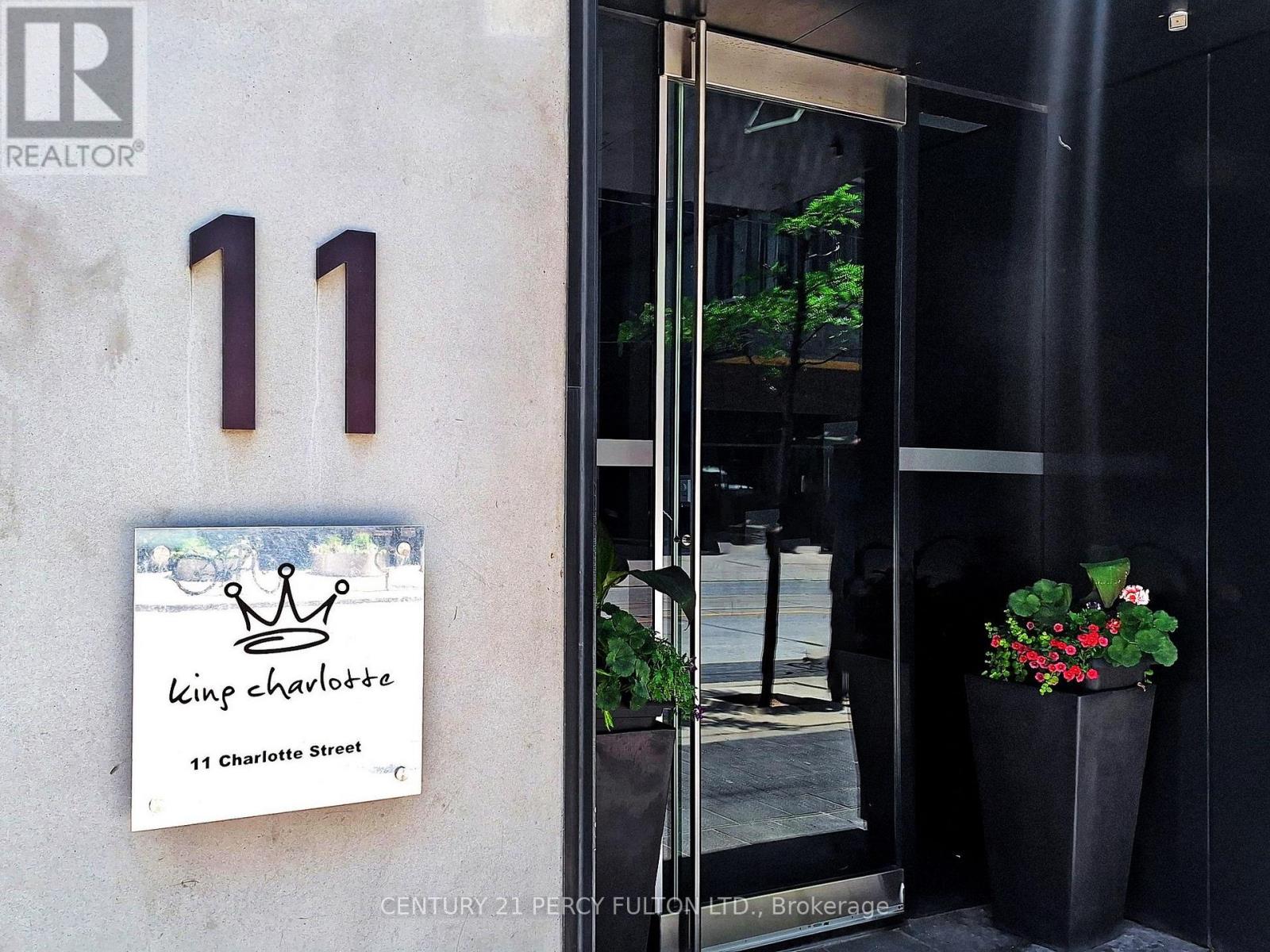 1707 - 11 Charlotte Street, Toronto, Ontario M5V 0M6 - Photo 2 - C13550558
