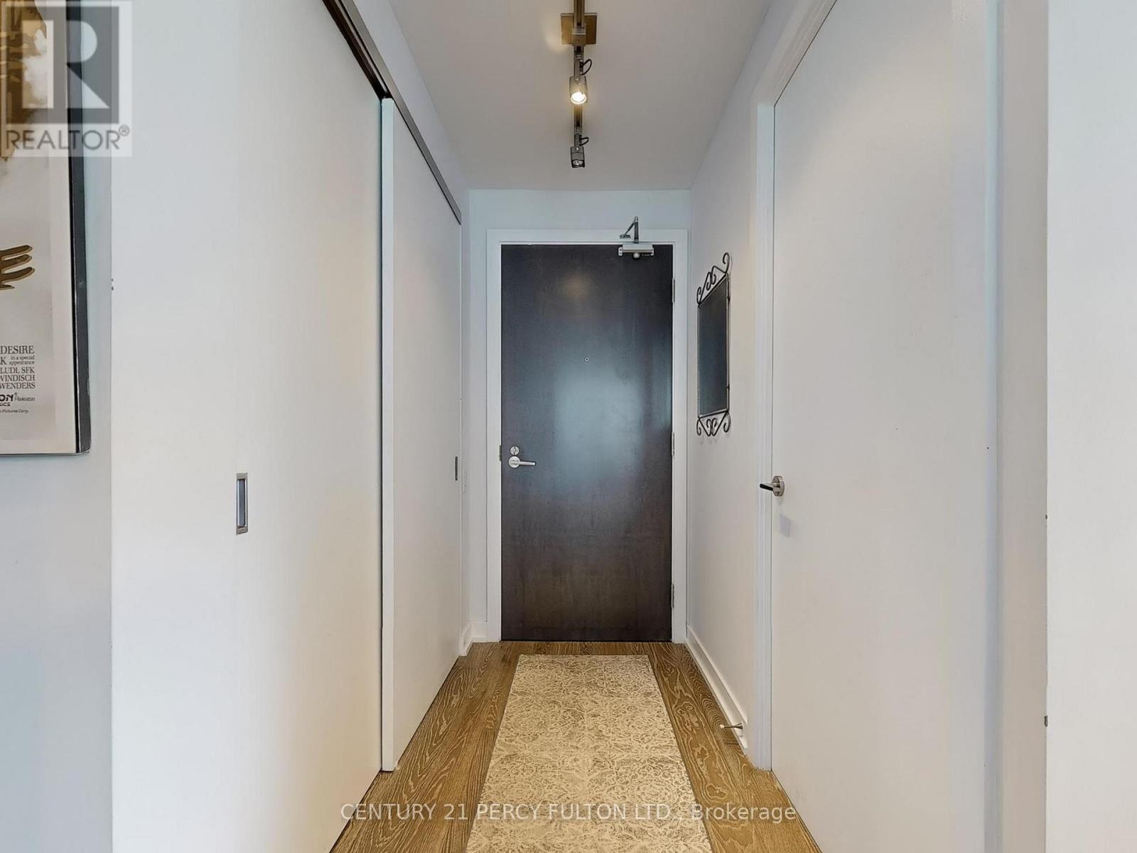1707 - 11 Charlotte Street, Toronto, Ontario M5V 0M6 - Photo 5 - C13550558