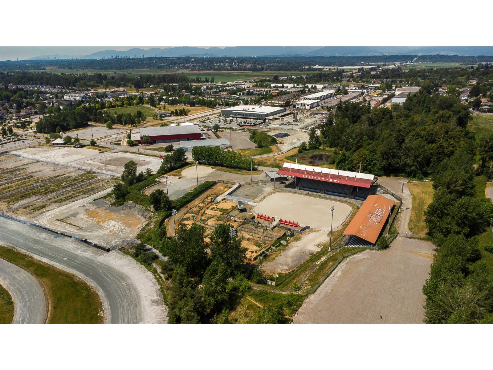 6052 181a Street, Surrey, British Columbia  V3S 4M2 - Photo 40 - R3145043