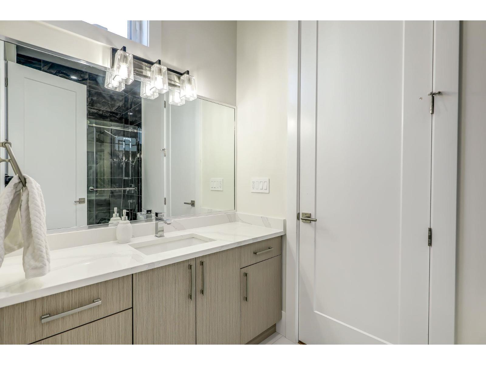 6052 181a Street, Surrey, British Columbia  V3S 4M2 - Photo 30 - R3145043