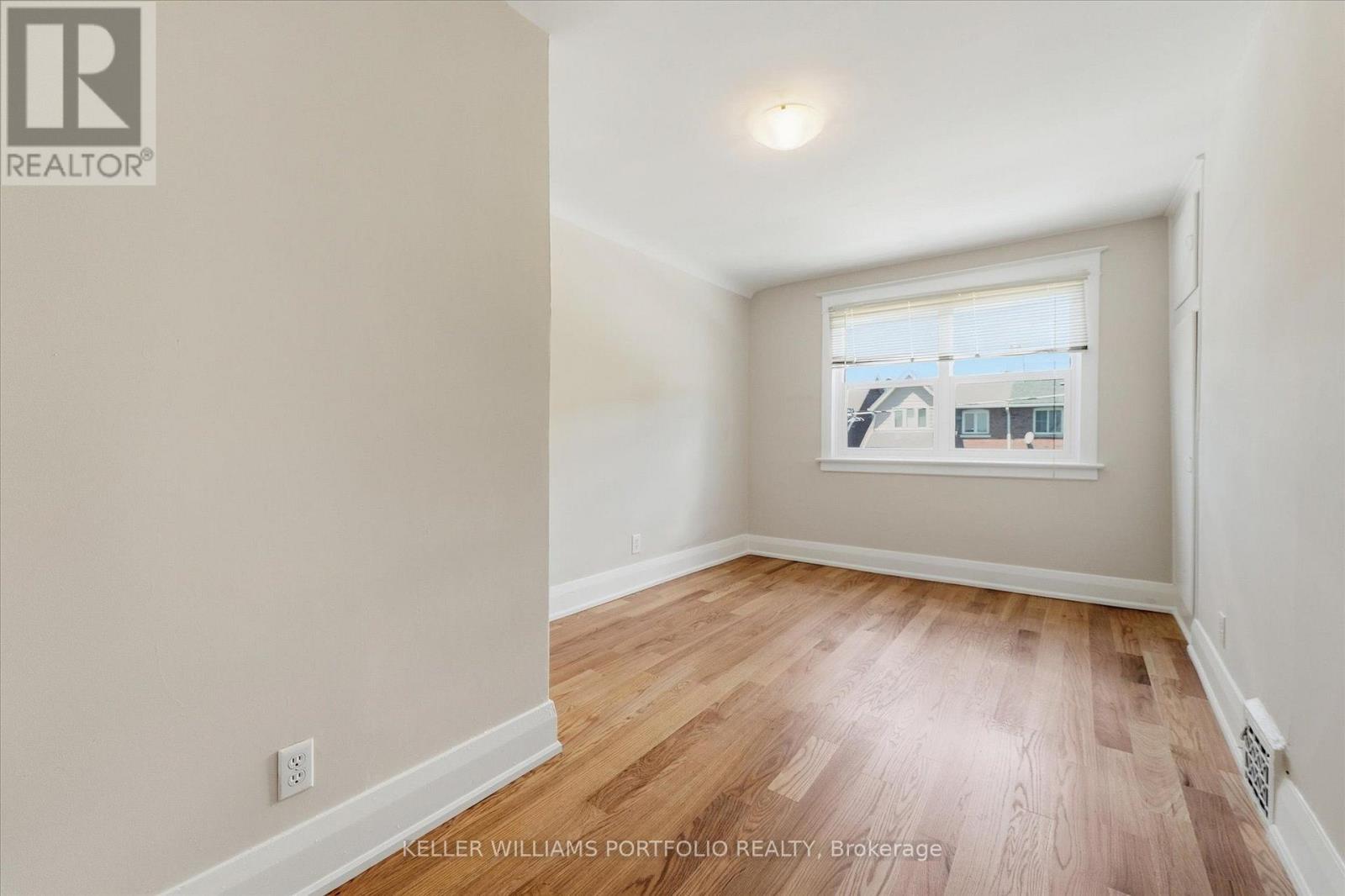 289 Wolverleigh Boulevard, Toronto, Ontario  M4C 1S3 - Photo 22 - E13550522
