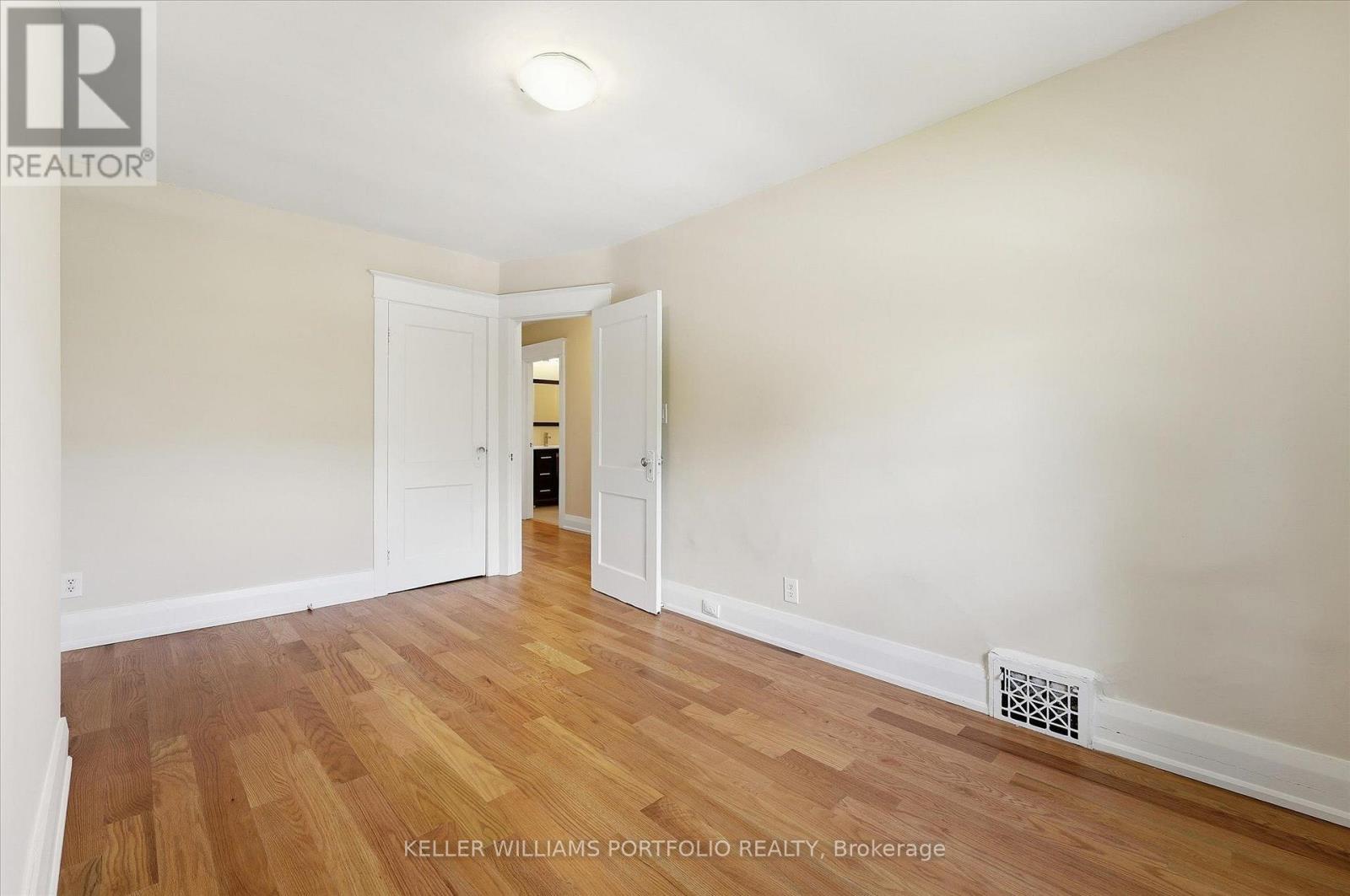 289 Wolverleigh Boulevard, Toronto, Ontario  M4C 1S3 - Photo 26 - E13550522