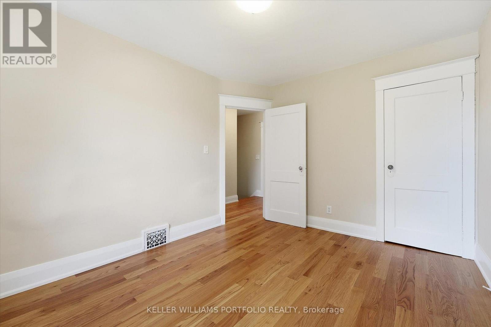 289 Wolverleigh Boulevard, Toronto, Ontario  M4C 1S3 - Photo 29 - E13550522