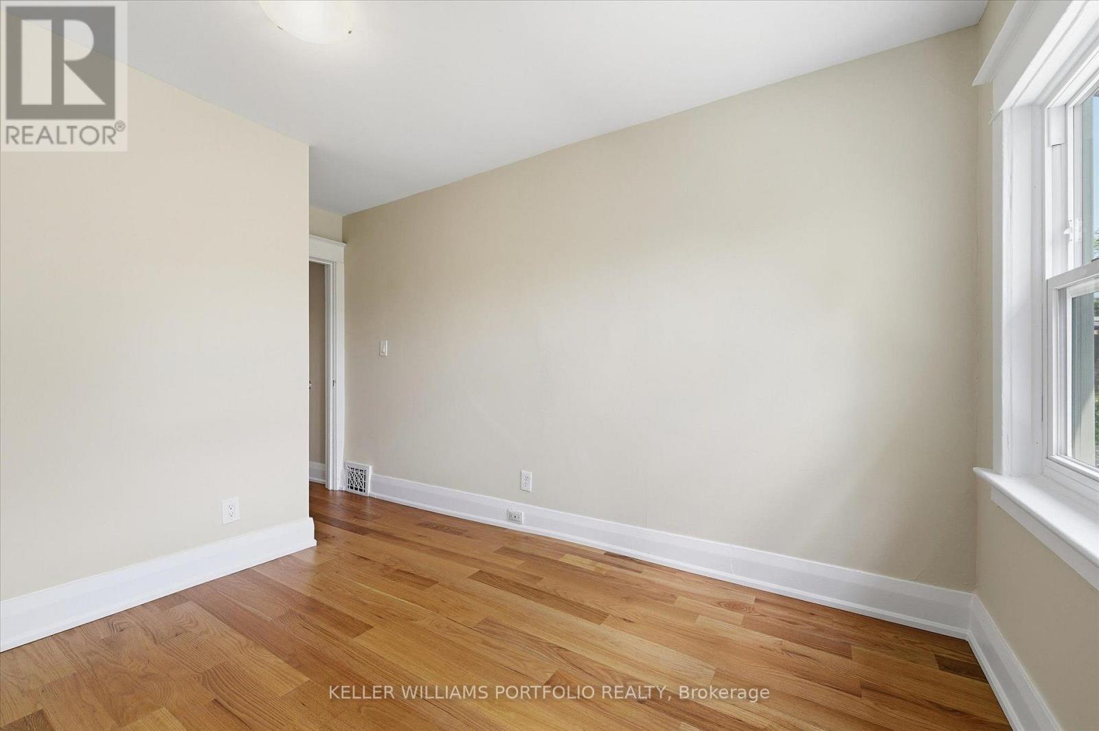 289 Wolverleigh Boulevard, Toronto, Ontario  M4C 1S3 - Photo 34 - E13550522