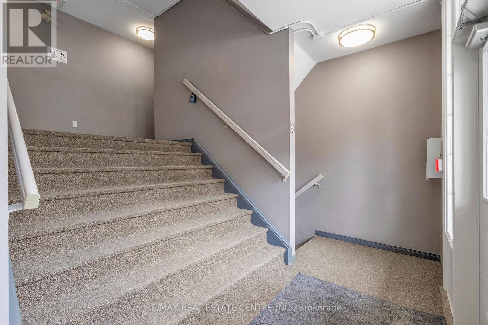 3 - 51 Petra Way, Whitby, Ontario  L1R 0A8 - Photo 5 - E13550586