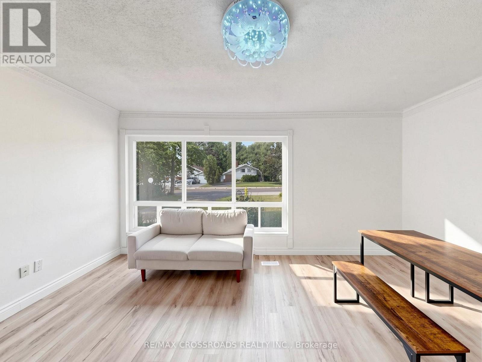 29 Orton Park Road, Toronto, Ontario  M1G 3G2 - Photo 13 - E13550614