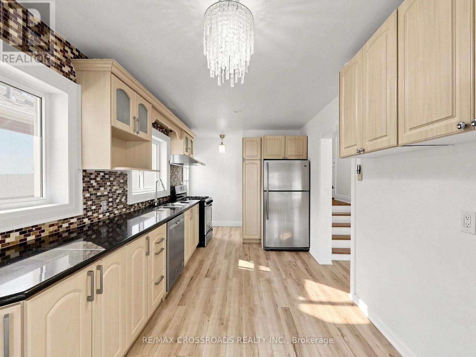 29 Orton Park Road, Toronto, Ontario  M1G 3G2 - Photo 18 - E13550614